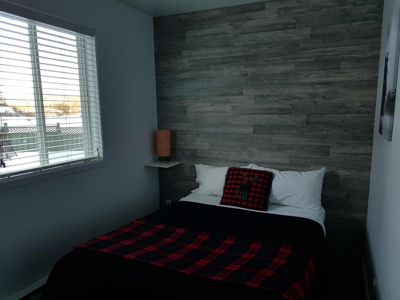 Le Riviera Motel La Malbaie