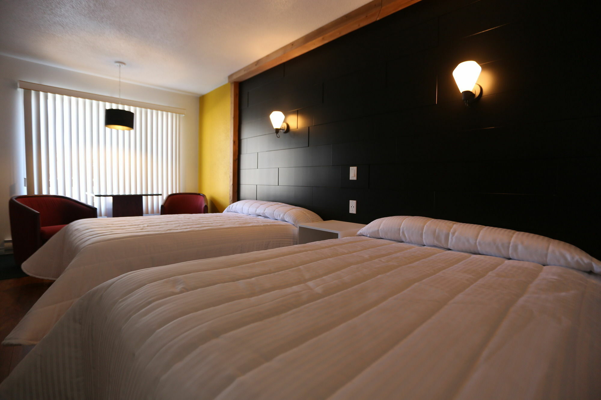 Le Riviera Motel 2*
